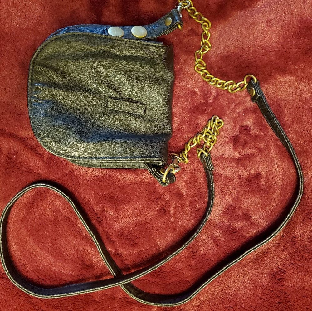 Studded purse - Picture 2 of 2